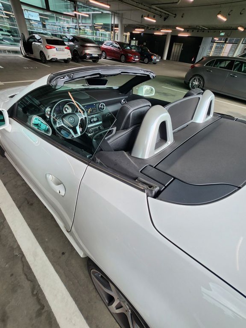 Mercedes-Benz SLK-Class