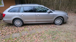 Skoda Superb 2011