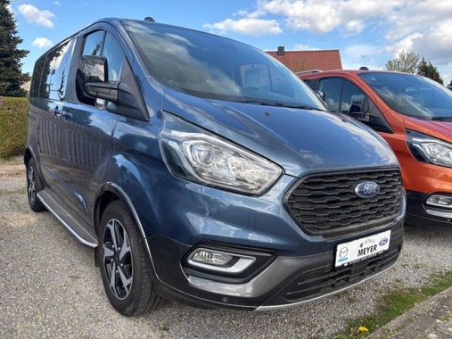 Ford Tourneo Custom 2023