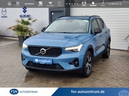 Volvo XC40 2025