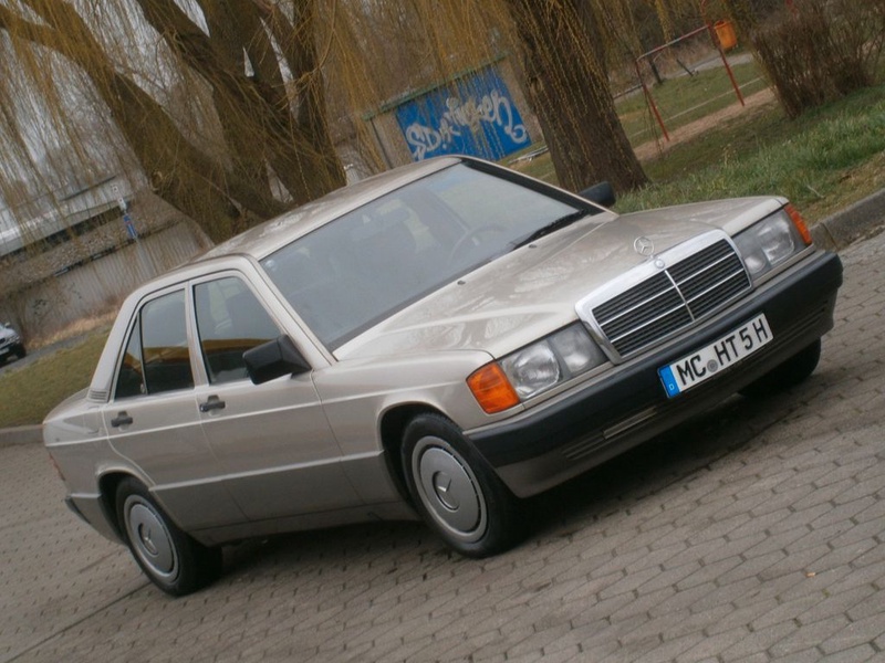 Mercedes-Benz 190