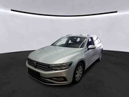 Volkswagen Passat 2023