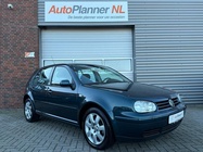 Volkswagen Golf 2003