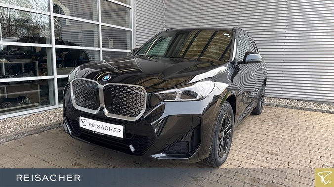 BMW iX1 2026