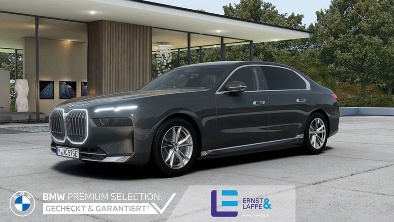 BMW i7