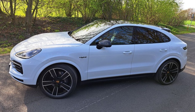 Porsche Cayenne 2023