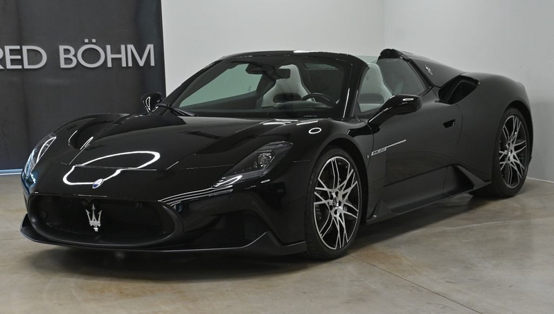 Maserati MC20