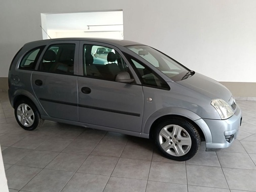 Opel Meriva 2010