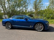 Bentley Continental GTC 2023