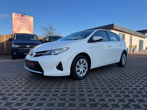 Toyota Auris 2014