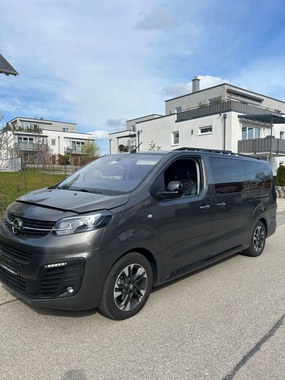 Opel Zafira 2023