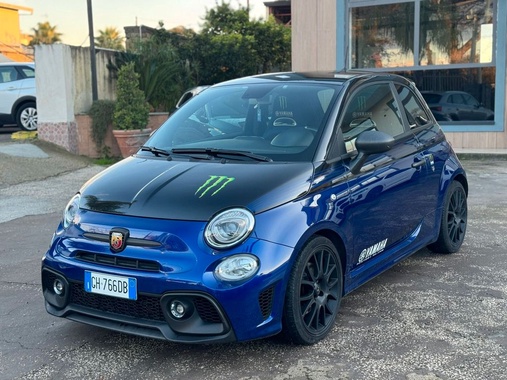 Abarth 595 2021
