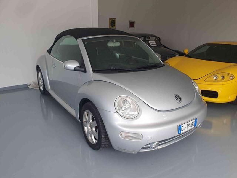 Volkswagen New Beetle