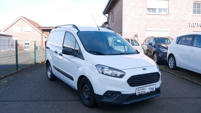 Ford Transit Courier 2021