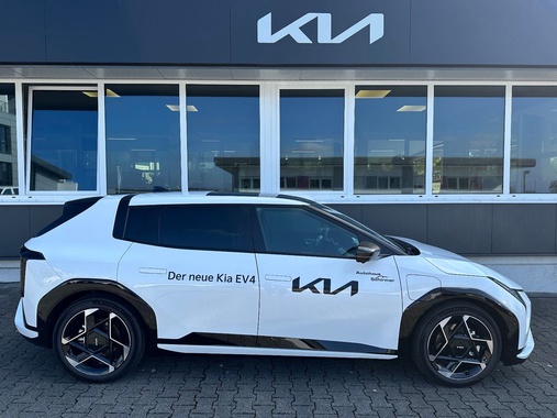 Kia EV4 2025