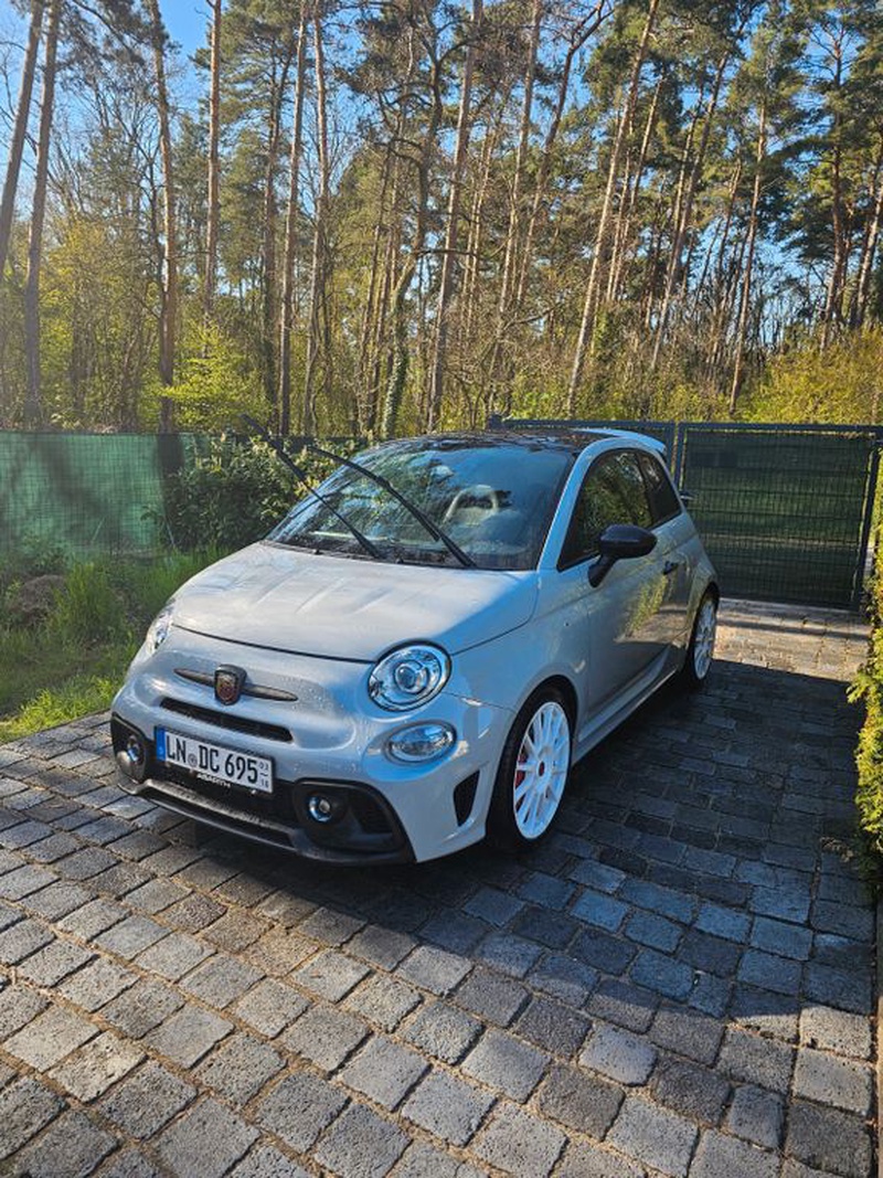 Abarth 695