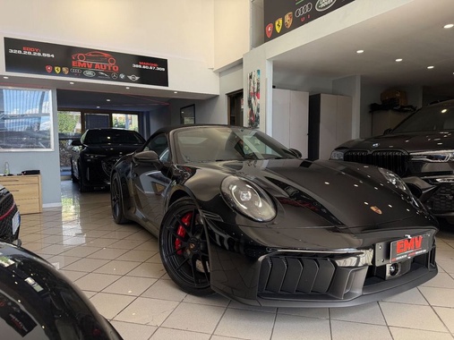 Porsche 911 2025
