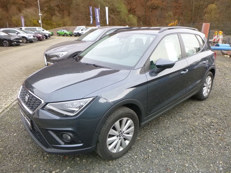 Seat Arona