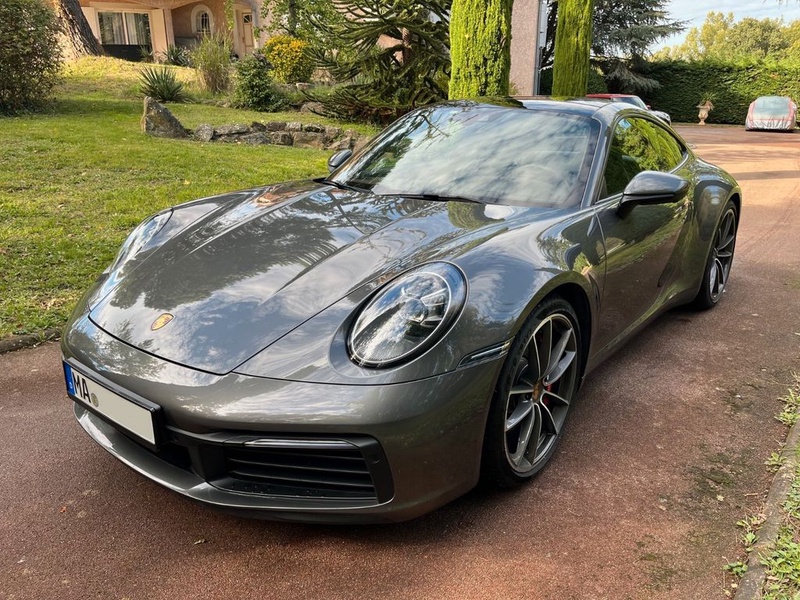 Porsche 992