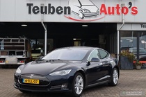 Tesla Model S 2014