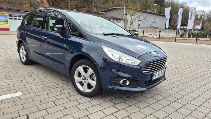 Ford S-Max