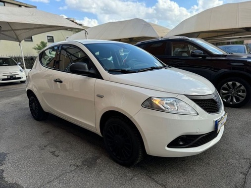 Lancia Ypsilon 2019
