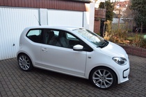 Volkswagen up! 2012