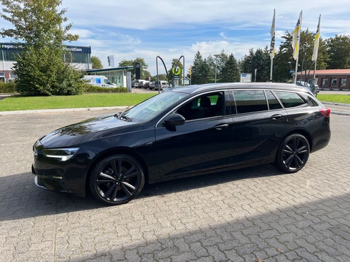 Opel Insignia 2021