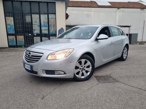 Opel Insignia 2010