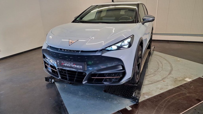 Cupra Tavascan