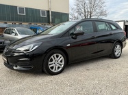 Opel Astra 2022