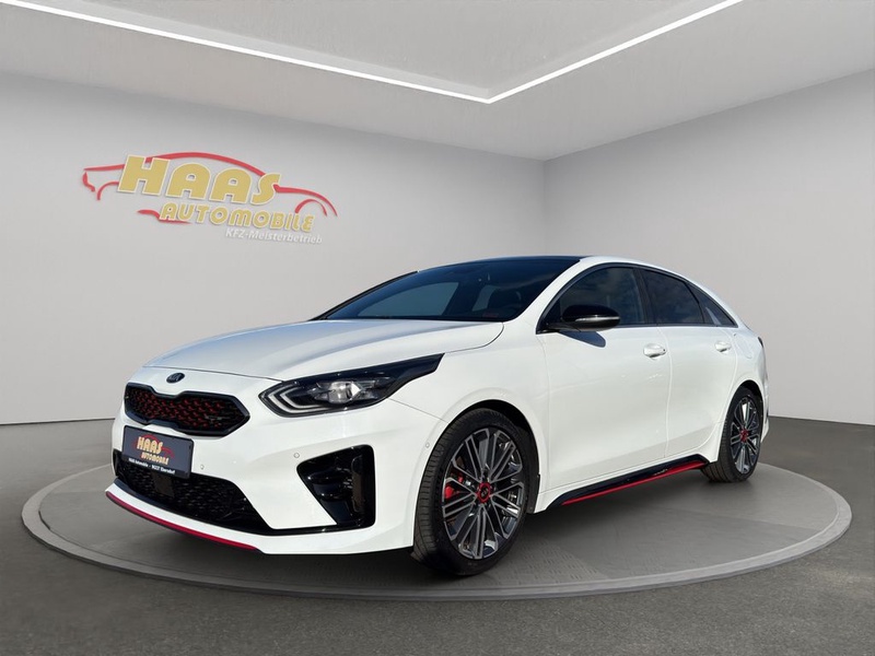 Kia pro cee'd / ProCeed