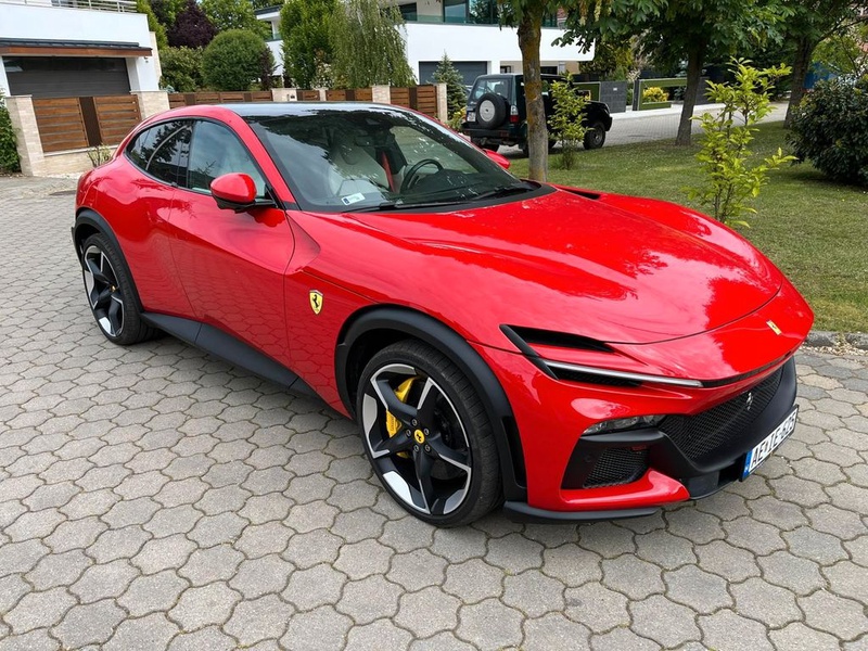 Ferrari Purosangue