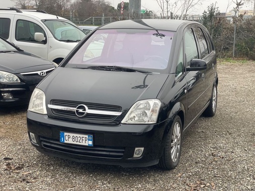 Opel Meriva 2004