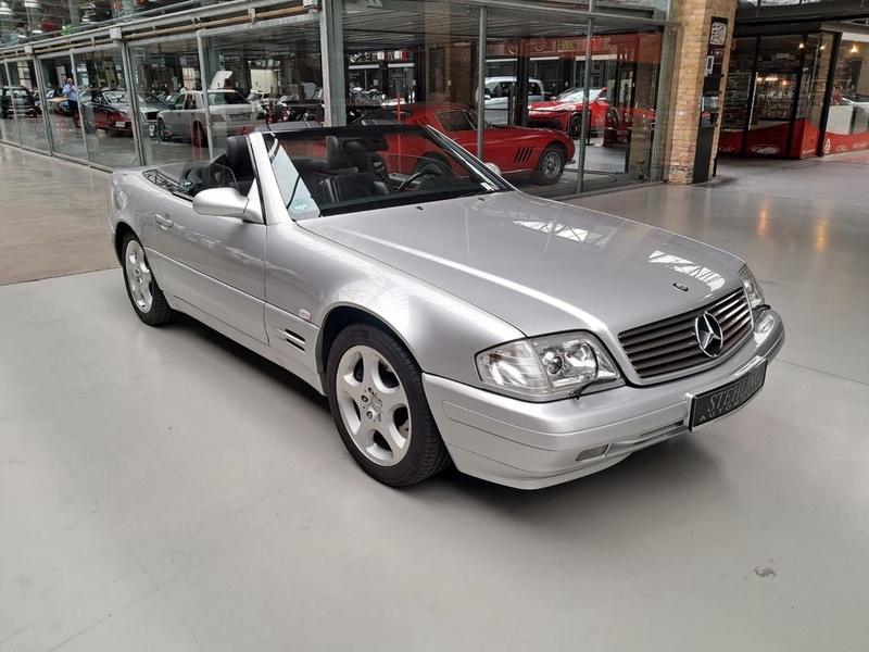 Mercedes-Benz SL-Class