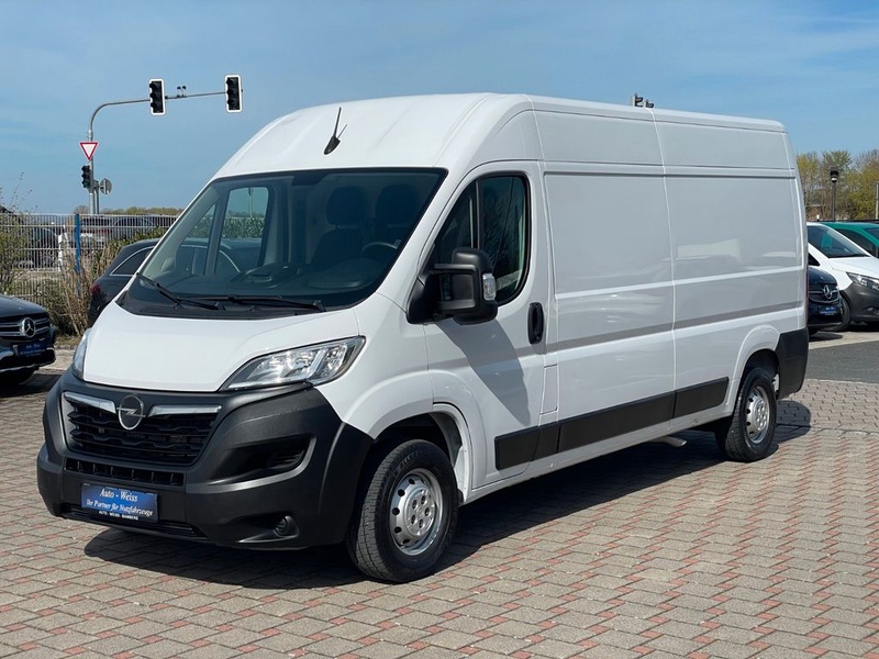 Opel Movano