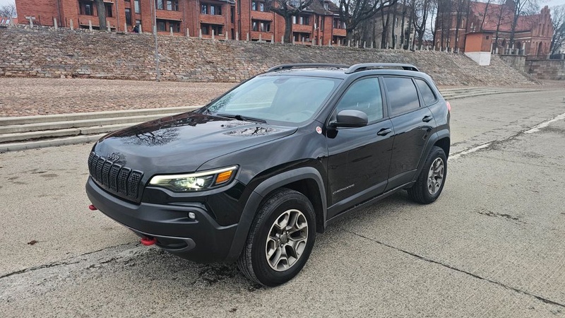 Jeep Cherokee