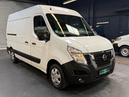Nissan NV400 2021