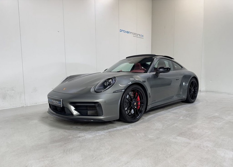 Porsche 992