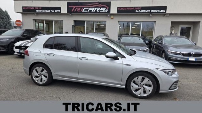 Volkswagen Golf 2021
