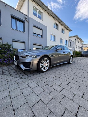 Jaguar XE 2020