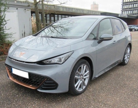 Cupra Born 2023