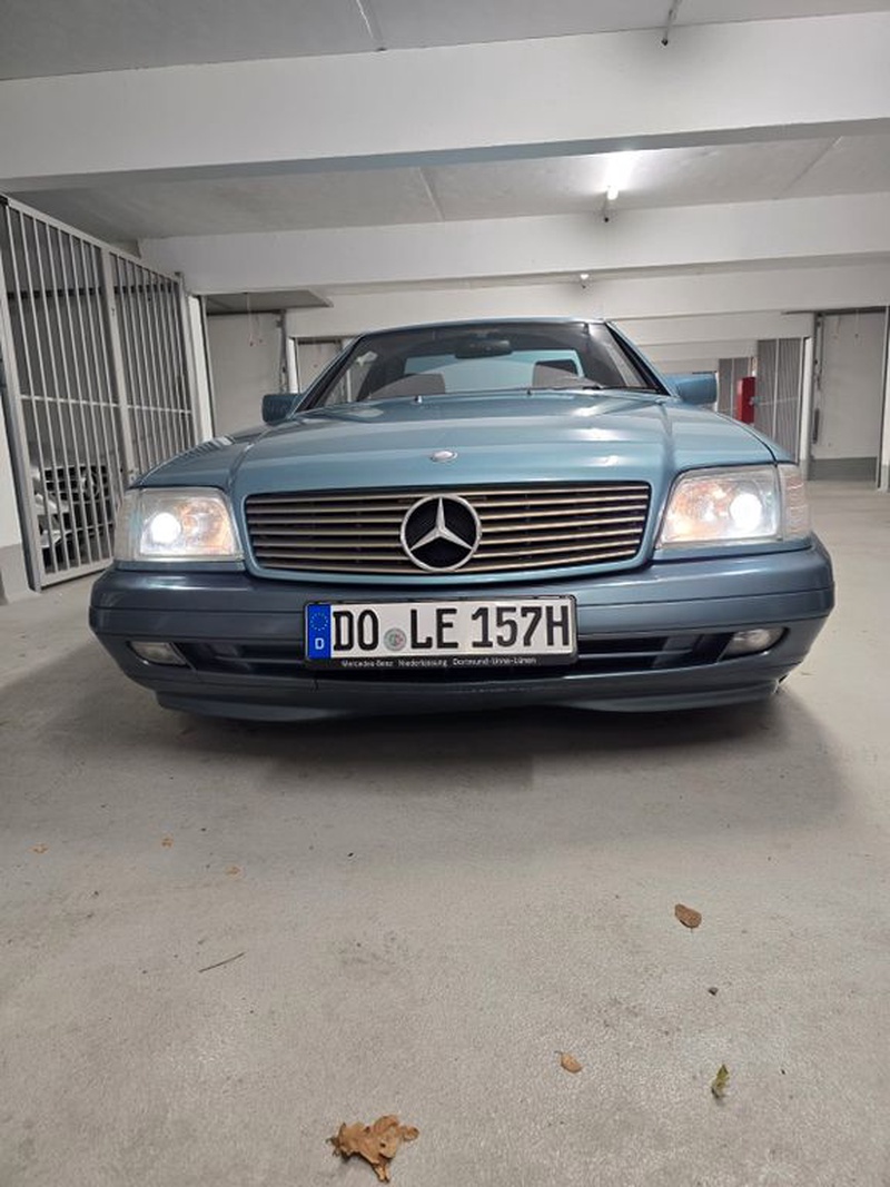 Mercedes-Benz SL-Class