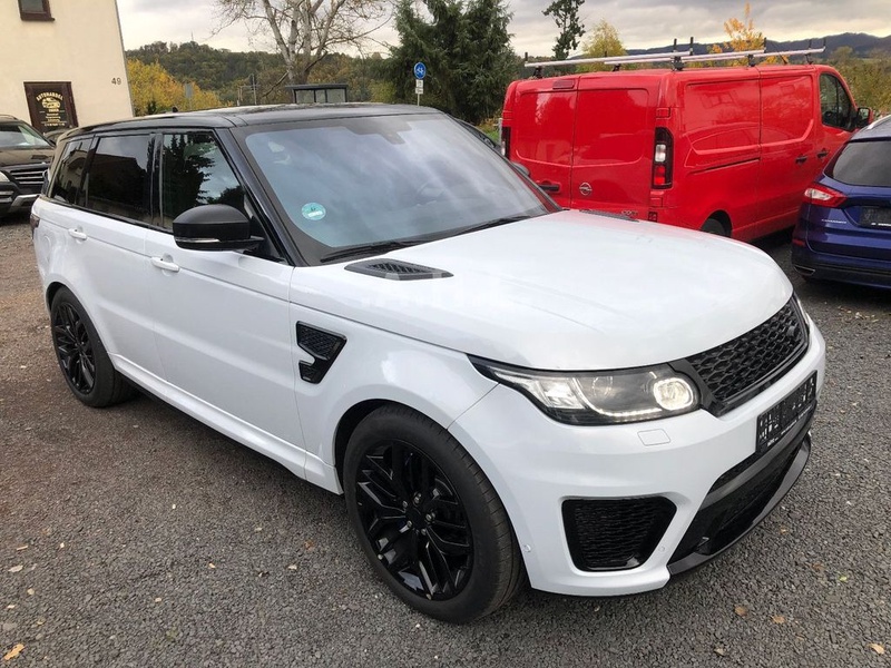 Land Rover Sport