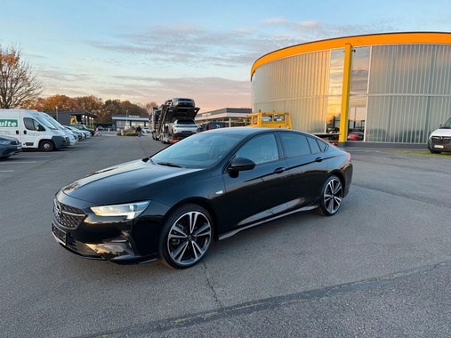 Opel Insignia 2021