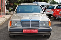 Mercedes-Benz 200 1989