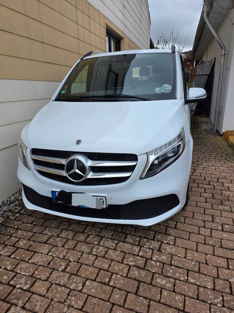 Mercedes-Benz V-Class