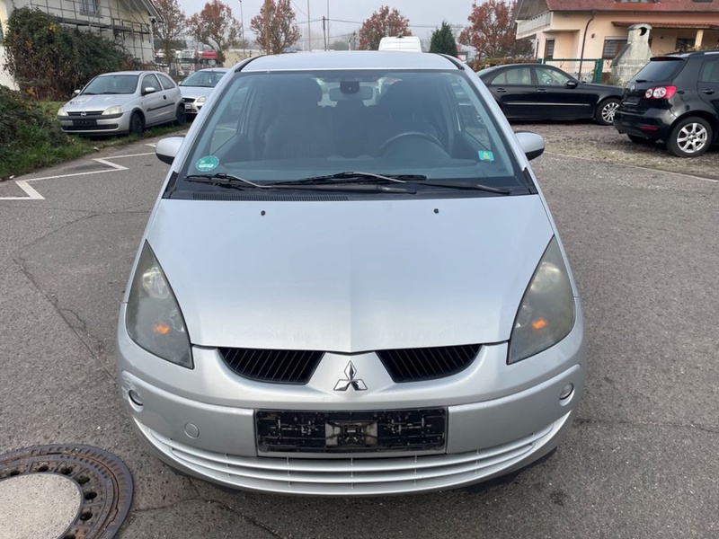 Mitsubishi Colt