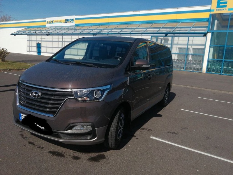 Hyundai H-1