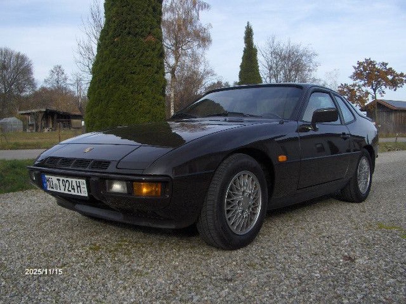 Porsche 924